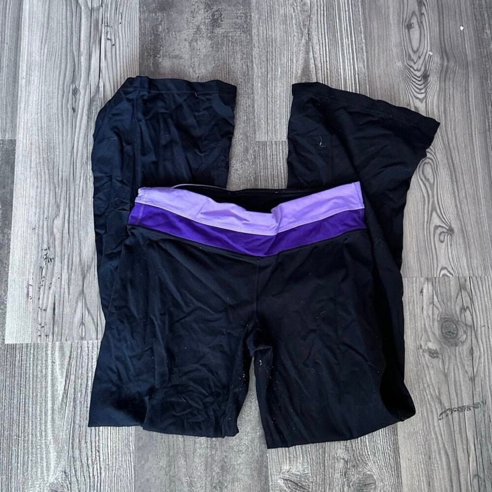 kirkland purple black flare leggings